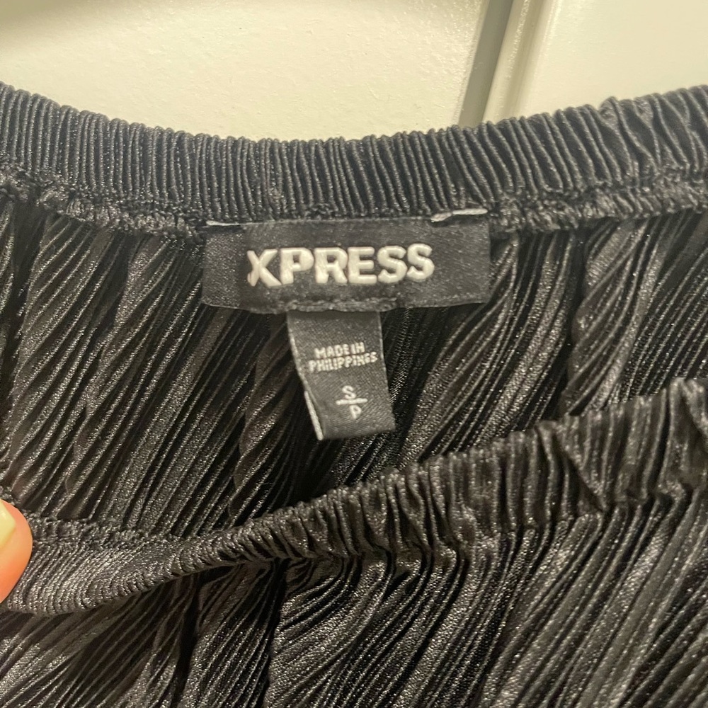 Express Top - Picture 3 of 3